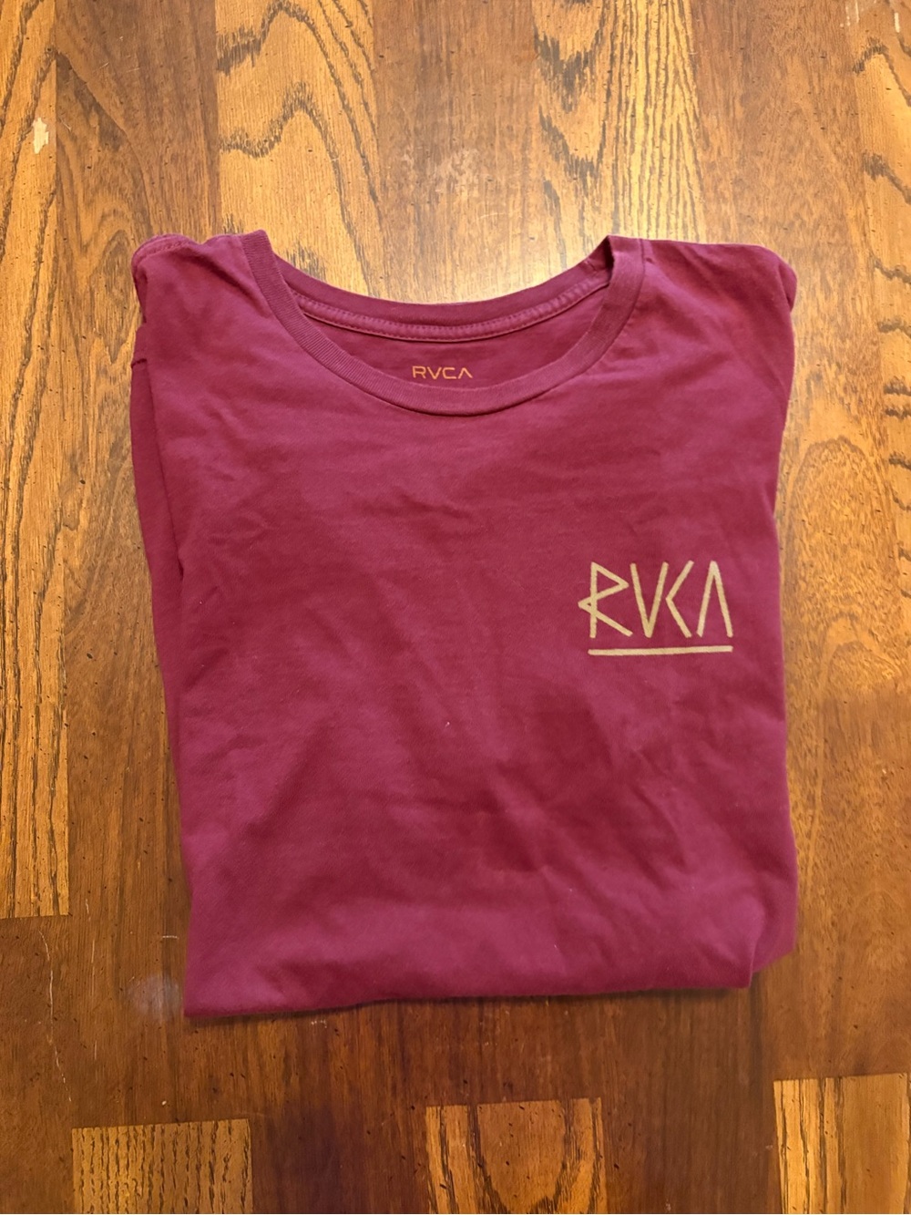 RVCA Men's Short Sleeve Tee in Deep Berry